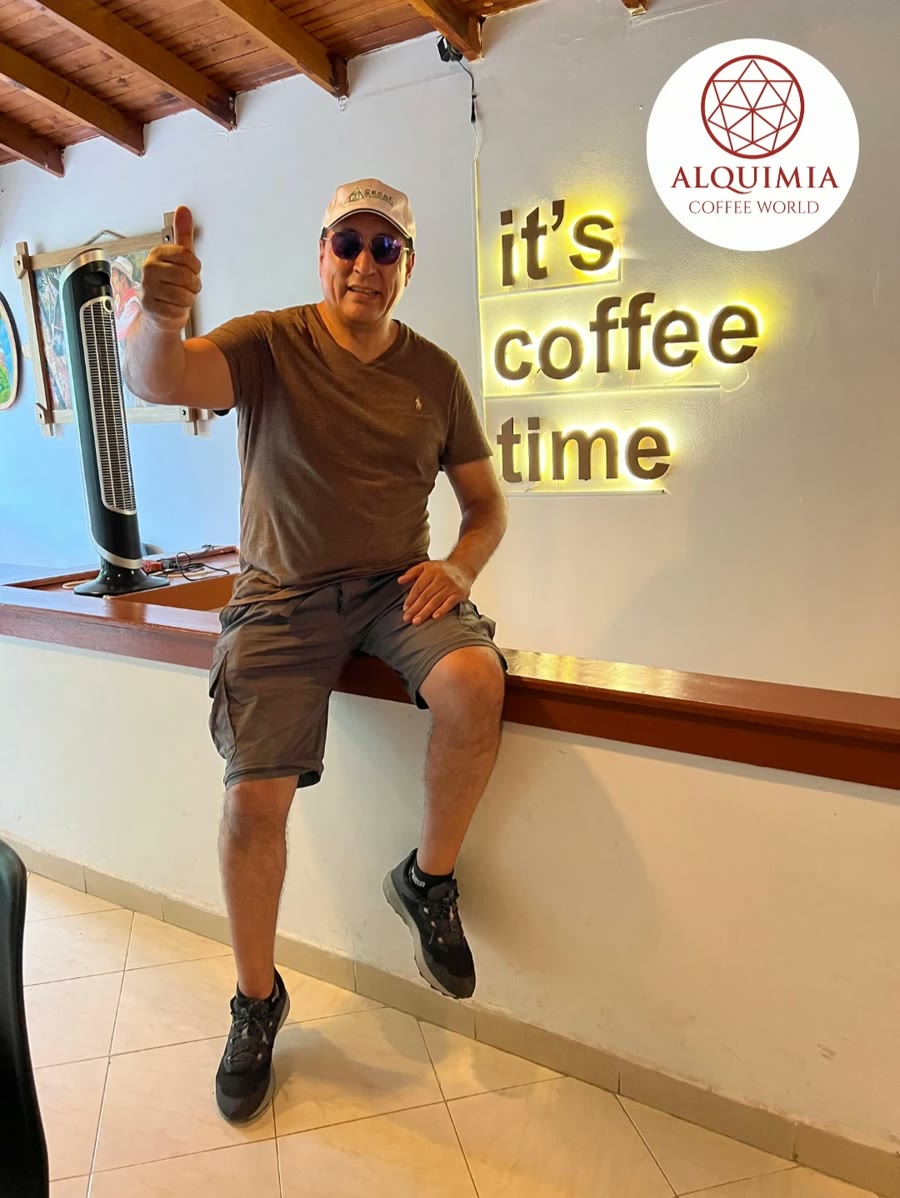 Espacio Alquimia, letrero It's coffee time
